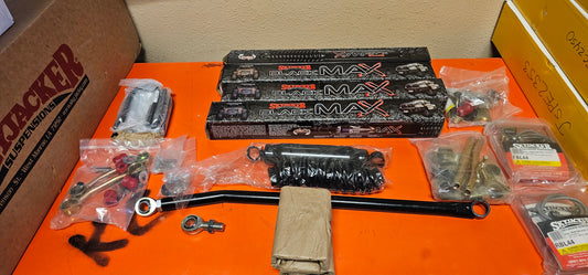 Skyjacker - (84-01) XJ 6" Rock Ready 2 Component Box W/ Black Max Shocks - JC6058SB